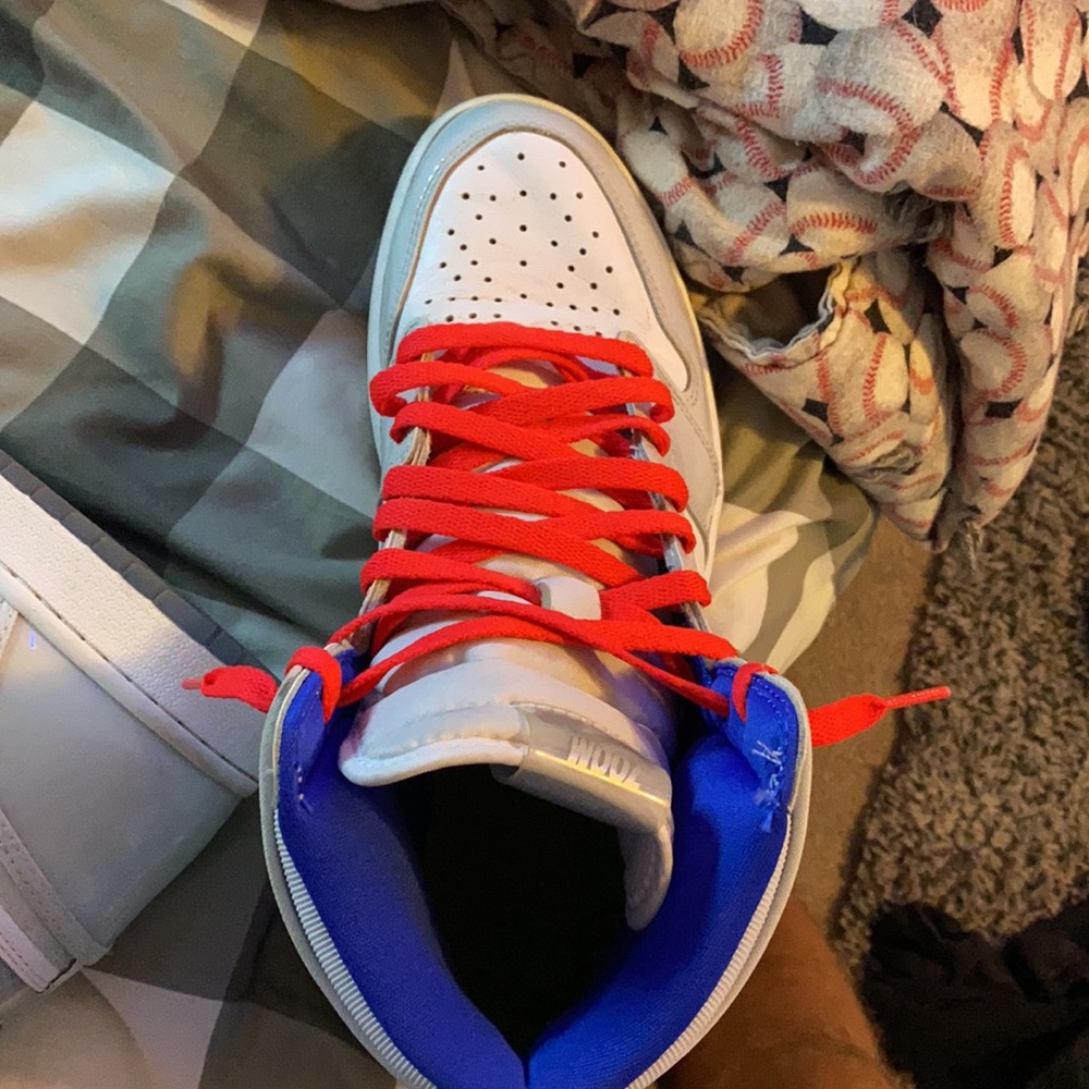Retro 1 - Picture 2 of 7